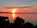 Klicke auf die Grafik fr eine grere Ansicht

Name:	Sonnenuntergang am Saronischen Golf.jpg
Hits:	387
Gre:	42,5 KB
ID:	57970